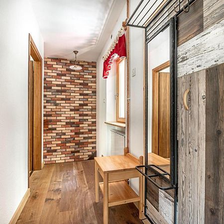 House By The Stream - Happy Rentals Avce Exterior foto