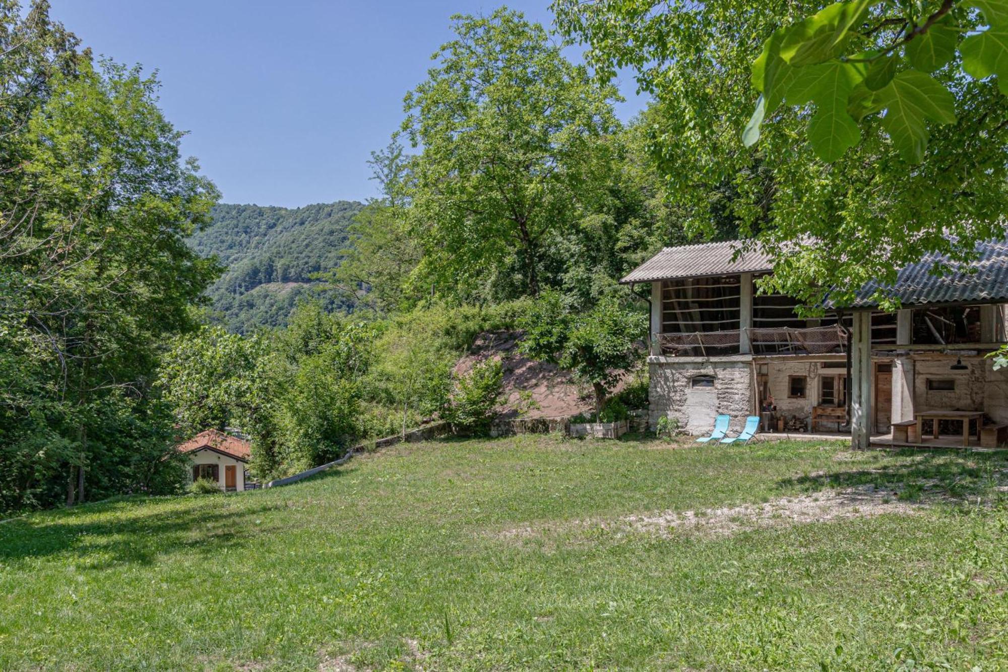 House By The Stream - Happy Rentals Avce Exterior foto